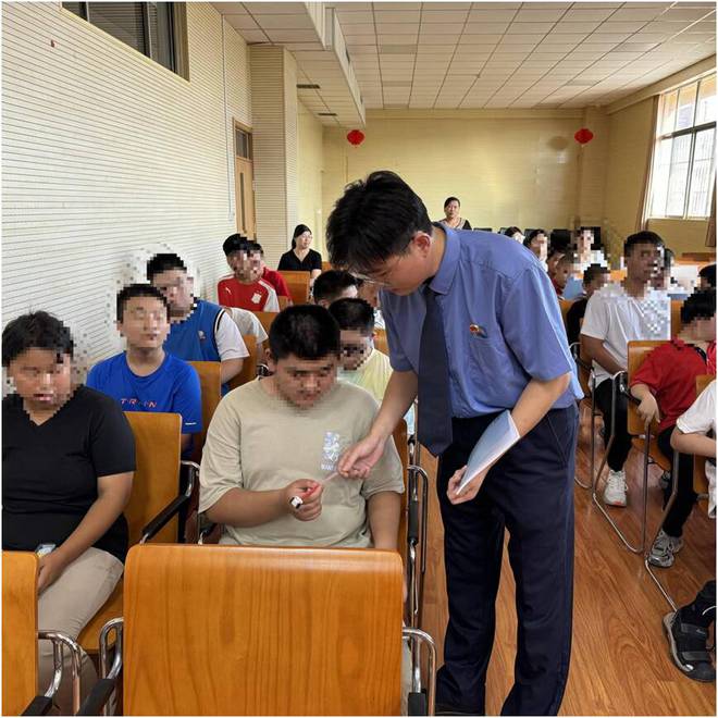 来自“检察开放日”的一次“双向奔赴”与青少年朋友们的“法治之约”(图3)