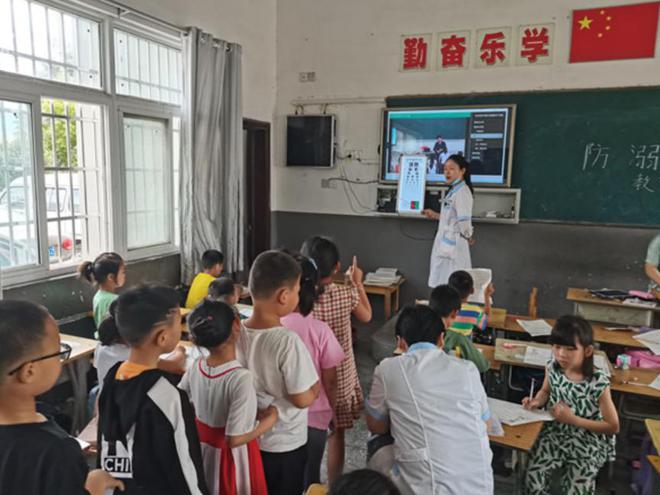 春节回家深感震撼:手机最先摧毁的可能是底层家庭的孩子(图6)