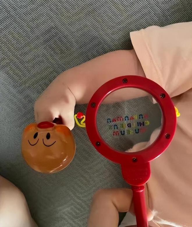 三个月宝宝怎么早教？具体方法教你妈妈做对宝宝才能发育更聪明(图7)