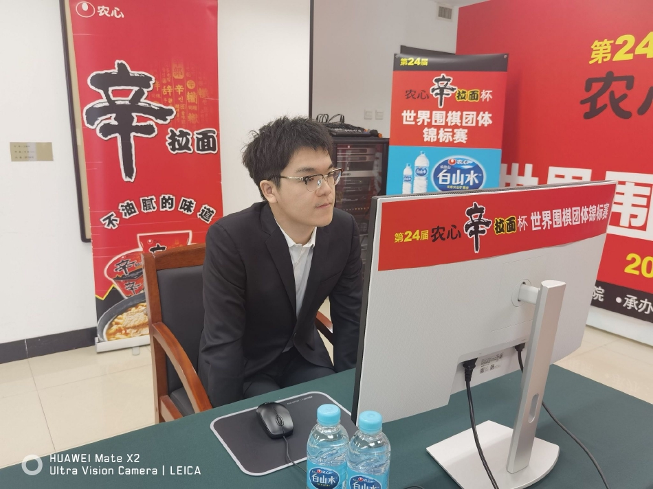 巨茎黑人大战白妞这场对决不仅仅是身体的较量更是心灵的碰撞(图2)