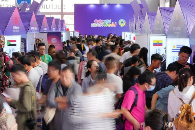 无人驾驶接驳车、手冲咖啡机器人本届服贸会科技体验再升级(图3)