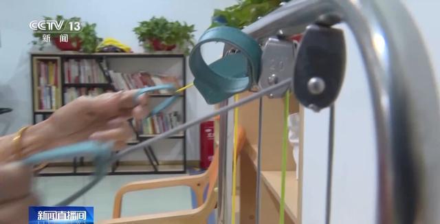 玩具不再是“儿童限定”让爷爷奶奶们动脑又动手玩出快乐晚年(图2)