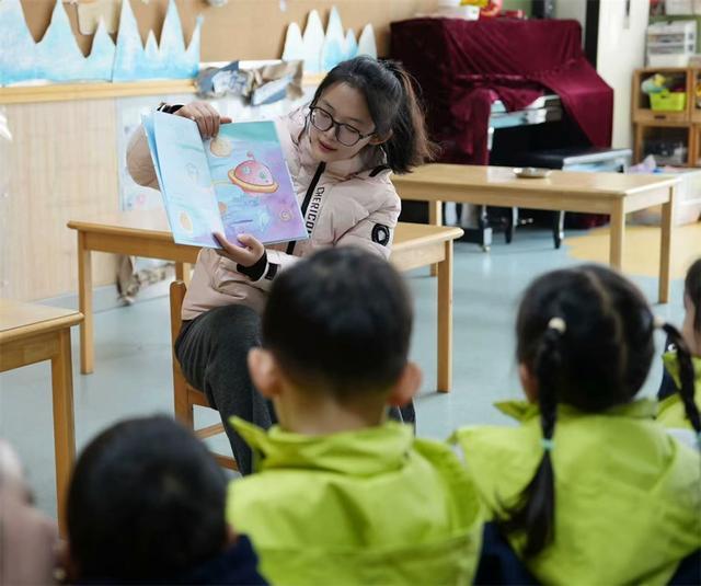 合肥市宿州路幼儿园教育集团森林城分园小五班获评“合肥市中小学2024-2025学年度先进班集体”称号(图3)